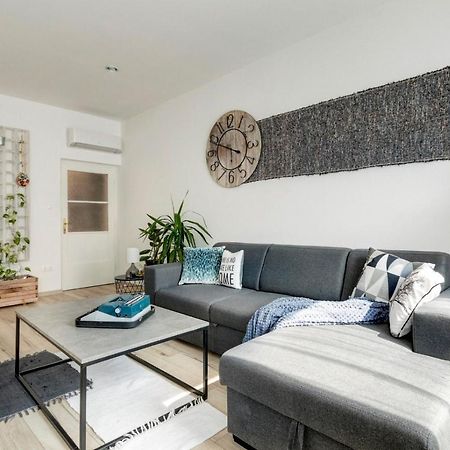 Atosland Apartment บูดาเปสต์ ภายนอก รูปภาพ