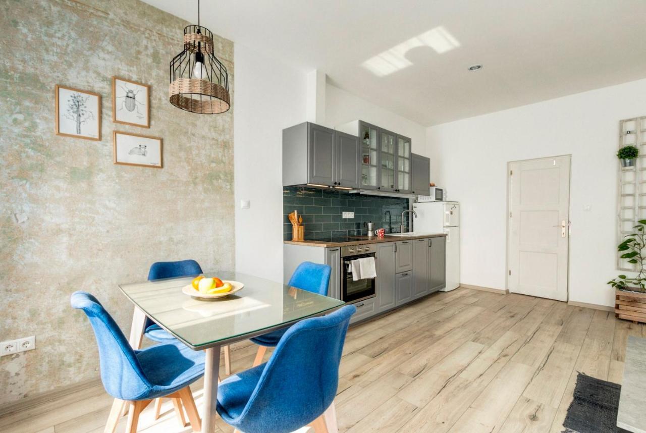 Atosland Apartment บูดาเปสต์ ภายนอก รูปภาพ