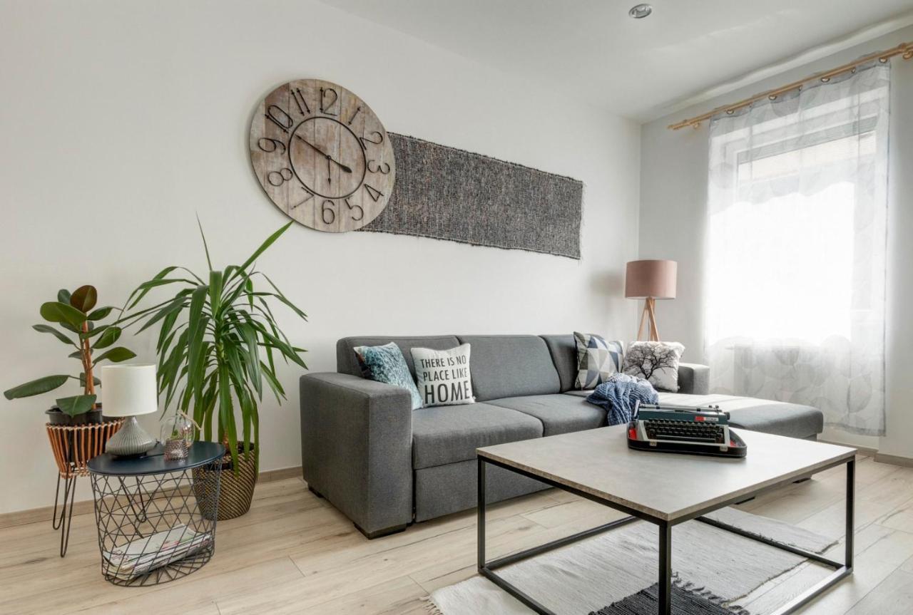 Atosland Apartment บูดาเปสต์ ภายนอก รูปภาพ